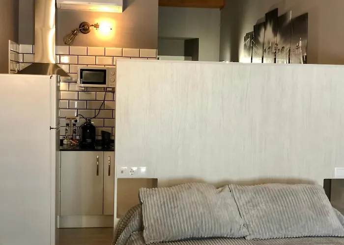 Santa Eulalia Suites Apartment *