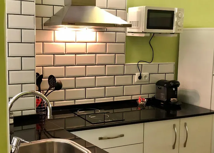 Santa Eulalia Suites Apartment *